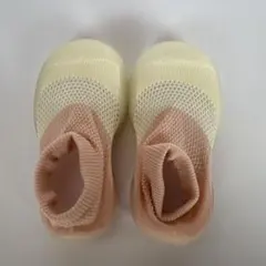 ベビーシューズ ソックスタイプ　メッシュ　ファーストシューズ 13.5cm