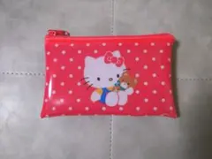 未使用　ハローキティ　サンリオ　ポーチ　コインケース　レトロキティ　匿名配送