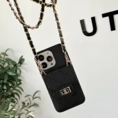 iPhoneケース　チェーンショルダーストラップ　ブラック　ホワイト　カード入れ