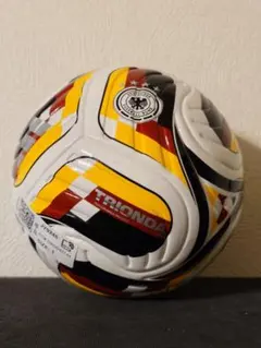 新品】ワールドカップ2026 トリオンダ サッカーボール 決勝用 1号