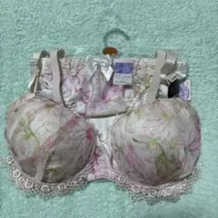 Item thumbnail for item 39dfb5e4-9bbe-47e9-a30c-063f6acc5cff