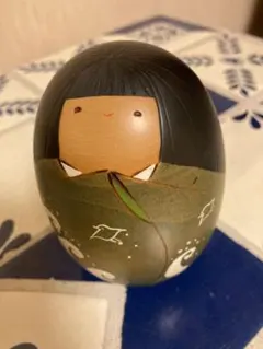 木製のお人形　こけし
