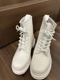 Dr.Martens 8ホールブーツ 1460MONO ホワイト 24cm