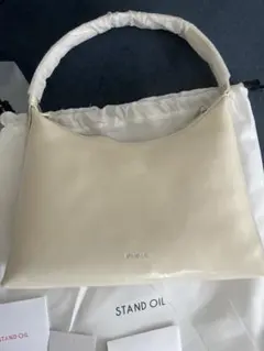 STAND OIL ショルダーバッグ　アイボリー　ホワイト