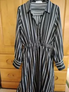 CECIL McBEE ストライプ長袖ワンピース