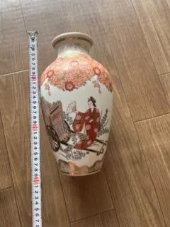花瓶 陶器 人物図 蝶々 金彩 アンティーク 中国美術 薩摩焼 - メルカリ