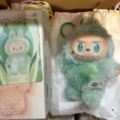 ラブブ　新品未開封 2025年最新】popMart labubu マカロン ぬいぐるみ 新品未開封の