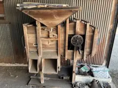 ひきっ粉300cc T-351 製粉機 粉砕機 小麦・米・大豆O K 動作確認済