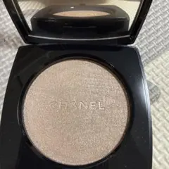 CHANEL POUDRE LUMIERE 10 IVORY GOLDのサムネイル