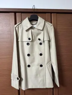 COACH ベージュ ダブルブレスト トレンチコート 本日お値下げ中❣️のサムネイル