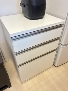 ホワイト木製キッチンカウンター 3引き出し　ニトリ