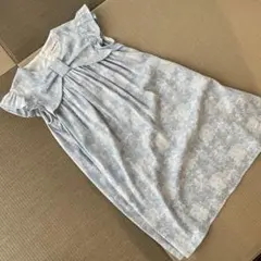 BeBe 花柄 ノースリーブ ワンピース 130