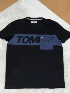 Tommy Hilfiger トミーヒルフィガー Tシャツ