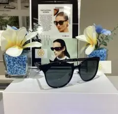 TORY BURCH トリーバーチ　サングラスのサムネイル