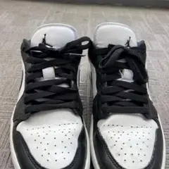 Air Jordan ブラック/ホワイト スニーカー