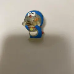 ドラえもんのクロックス 飾り