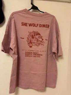 SHE WOLF DINER グラフィックTシャツ