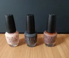 O.P.I ネイルラッカー 3本セット