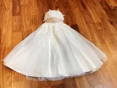 ホワイトウェディングドレス ストラップレス