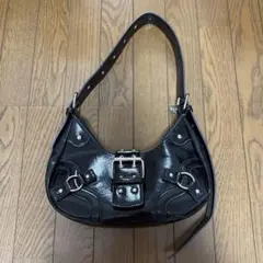 shine バックル付きブラックショルダーバッグ