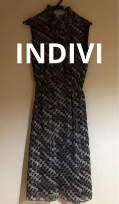Indivi 幾何模様ワンピース　裏地付き　Mサイズ