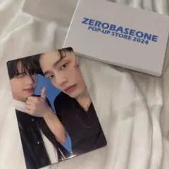 ゼベワンポップアップトレカ　キムジウン　ハンユジン