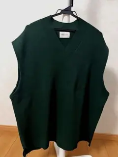 EMMA CLOTHES Vネック　ベスト グリーン