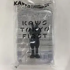 kaws accomplice black カウズ Kaws | ACCOMPLICE (BLACK) - Dope! Gallery