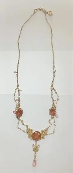 axes femme ネックレス
