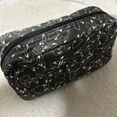 ピカチュウ柄ナイロンポーチ