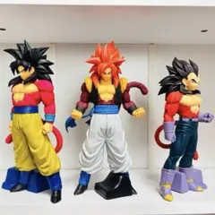 ドラゴンボールGT 出陣 超サイヤ人4 孫悟空 ベジータ ゴジータ 3点セットのサムネイル