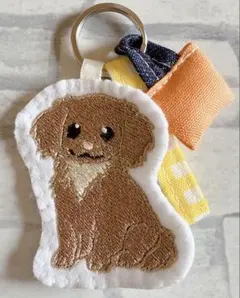 ハンドメイド 刺繍 チワックス 犬 ストラップ バッグキーホルダー うち