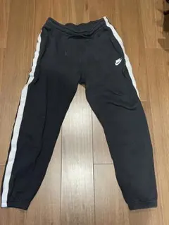 Nike ブラック スウェットパンツ M