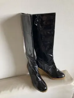 ♤セール❗️【新品】【美品】オシャレなエナメルロングレインブーツ♪KIBERA