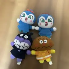 アンパンマン　ふわふわ指人形　4体セット