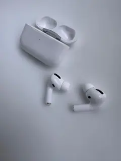 Apple Pod 第一世代 ホワイト ジャンク 2026年最新】airpods 第1世代 ジャンクの人気アイテム - メルカリ