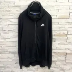NIKE ナイキ ジップアップスウェット ハイネック 刺繍ロゴ 人気の黒