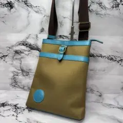 (美品)大人気、ハンティングワールド、ショルダーバッグ、斜め掛けタイプ、人気色