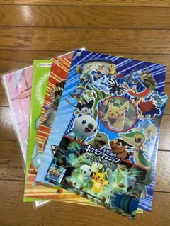 非売品　妖怪ウォッチとポケモンのクリアファイル
