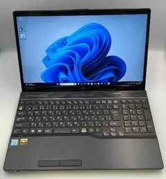 富士通 LIFEBOOK WA3/D1 FMVWD1A37B　Ci7　画質抜群