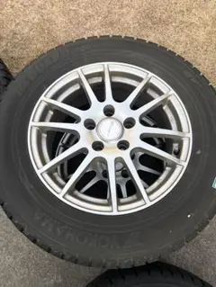 中古バリ溝グッドイヤースタッドレスセット165/65R15 タフト、デリカD2 中古バリ溝グッドイヤースタッドレスセット165/65R15 タフト、デリカD2