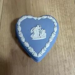 WEDGWOOD ジャスパー ハート型 小物入れのサムネイル