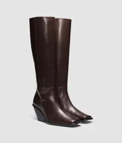 UNTI SHOLD ロングブーツ UNTISHOLD〉のブーツが繋ぐ、ストリート×モードな秋スタイル