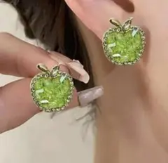 Item thumbnail for item 2a96e9ea-b28b-4a8e-897d-6363a4fd5cf5