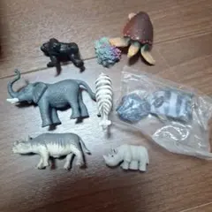 動物フィギュアセット他
