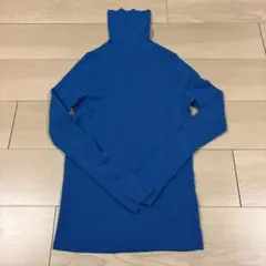 uniqlo メリノリブタートルネックセーター　ブルー