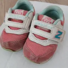 new balance ベビーシューズ ピンク/水色