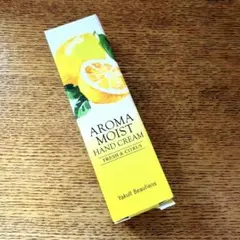 Yakult Beautiens AROMA MOIST ハンドクリームのサムネイル