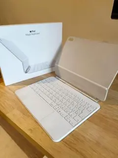 【最新】11インチiPad Air（M3）用 Magic Keyboard