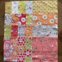 ポップな柄のカットクロス